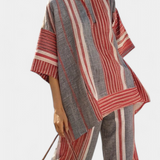 Oversize Daisy kombinezon od lanenog materijala s prugama u crvenoj koraljnoj i sivoj boji, modernog i udobnog stila