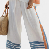 Set etničkog Daisy u bijeloj boji s detaljima u plavoj i narančastoj – jedinstveni i živahni stil